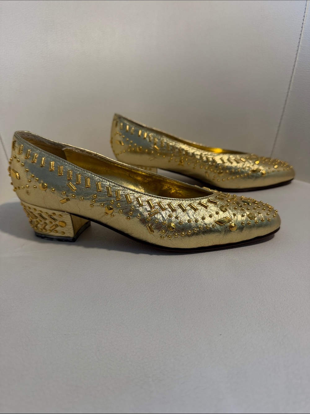 NWT Gold Embellished Low Block studded Heel Pumps - Women's